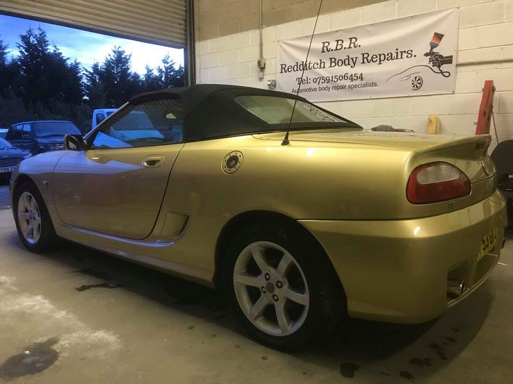 MG restoration & full respray.